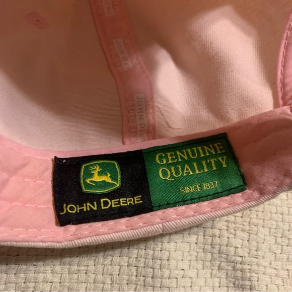 John Deere Woman’s Hat Light Pink One Size Snap Back Baseball  Cap - Picture 7 of 7